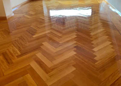 Reparacion de parquet dañado por agua