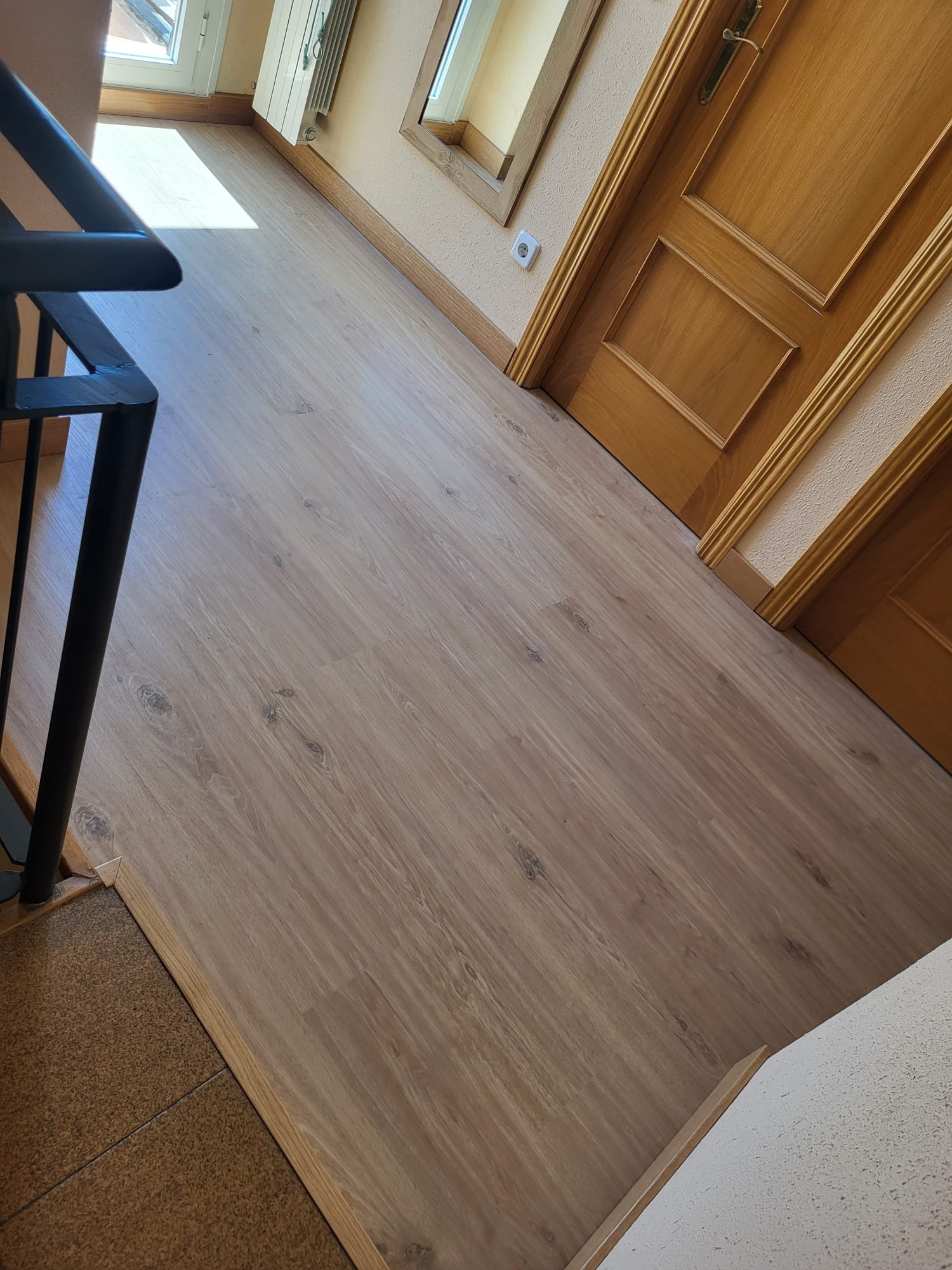 Dirección de colocación de tarima flotante en una vivienda